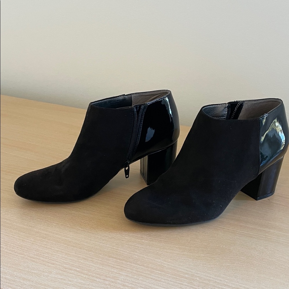 Life Stride Black Ankle Booties